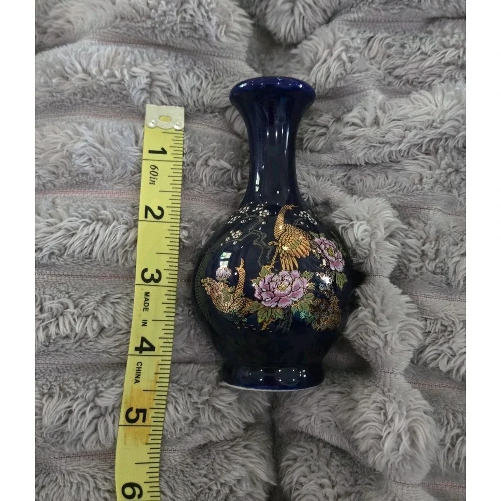VTG Small Floral Vase 4